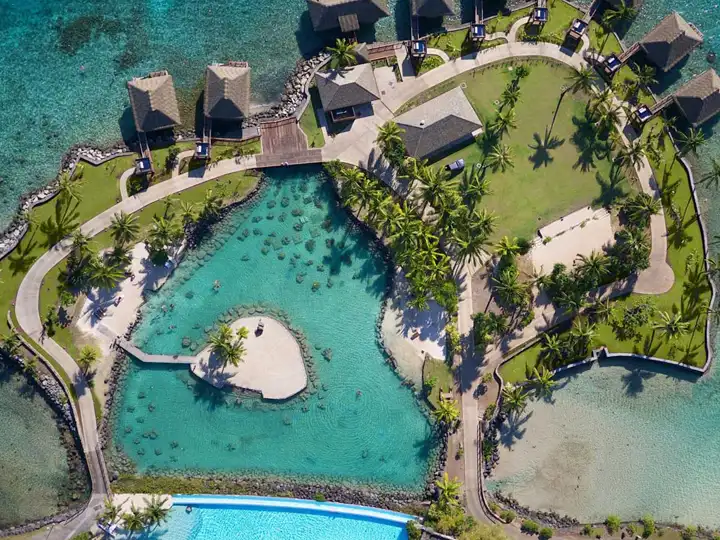 BEST-TAHITI-HONEYMOON-PACKAGES-InterContinental-Resort-Tahiti