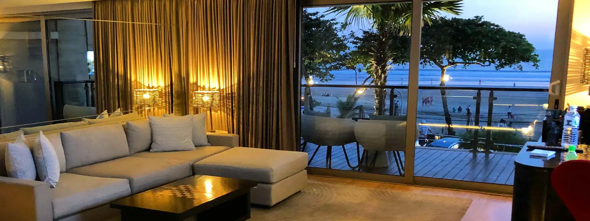 TOP-HONEYMOON-RESORTS-DOUBLE-SIX
